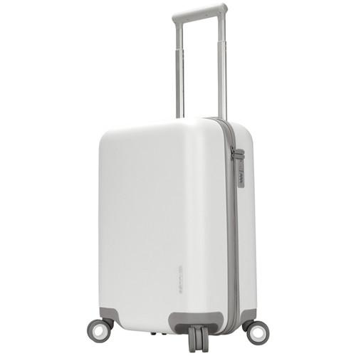 Incase Designs Corp NoviConnected 4-Wheel Travel Roller with USB-C Power