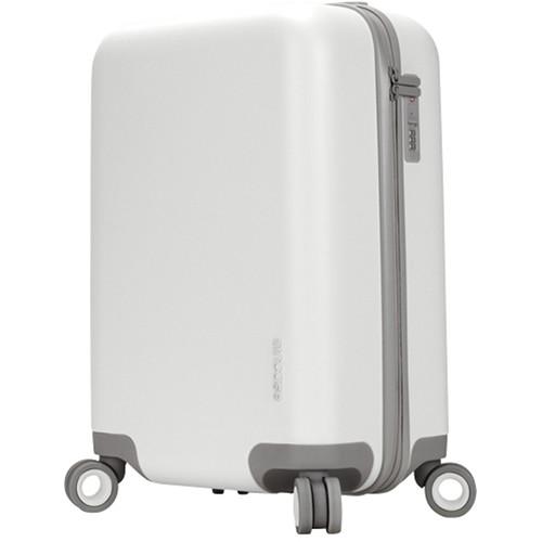 Incase Designs Corp NoviConnected 4-Wheel Travel Roller with USB-C Power