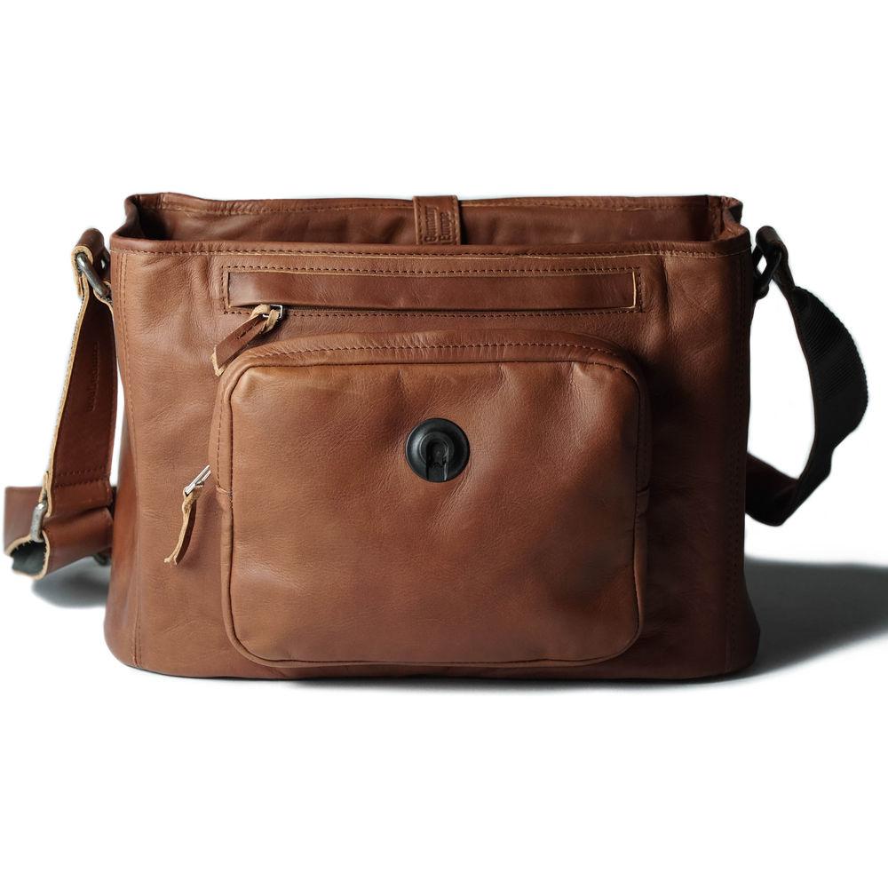 compagnon "the medium messenger" Leather Camera Bag