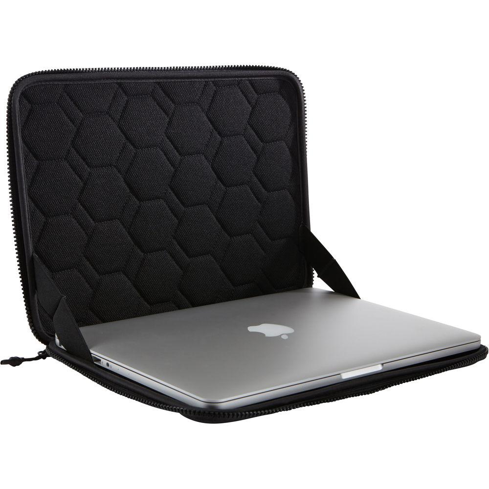Thule Gauntlet 3.0 13" MacBook Pro Sleeve
