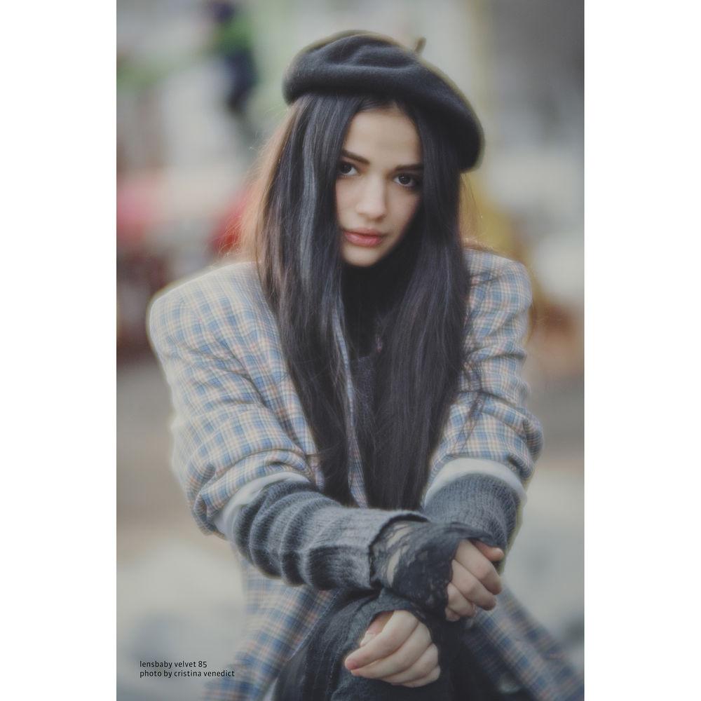 Lensbaby Velvet 85mm f 1.8 Lens for Canon EF