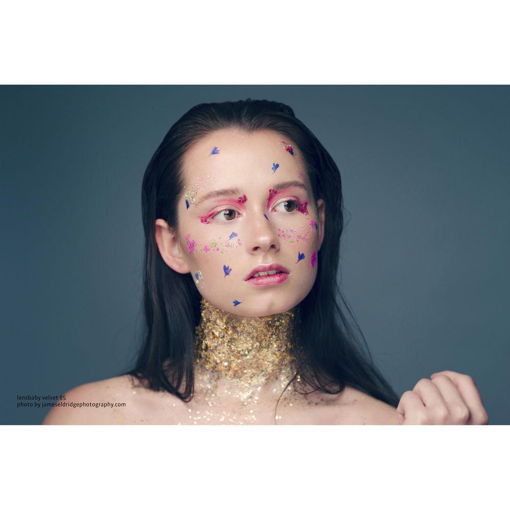 Lensbaby Velvet 85mm f 1.8 Lens for Nikon F