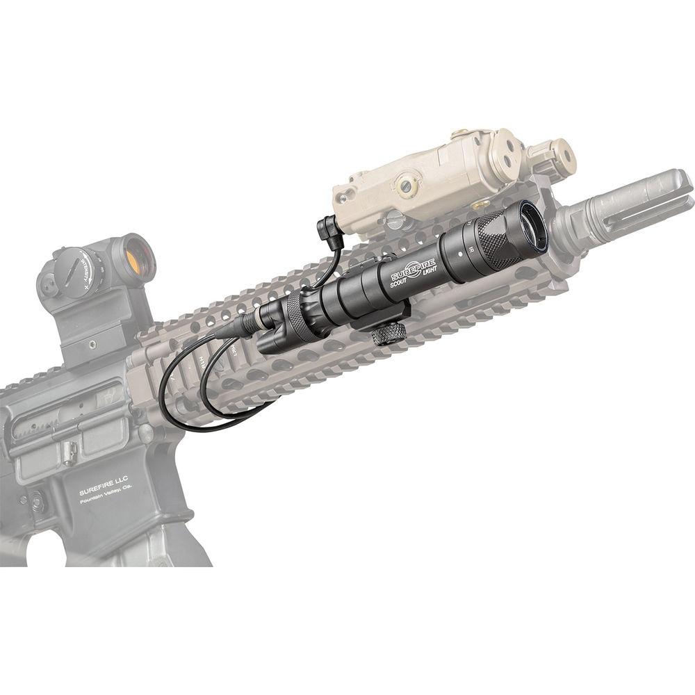 SureFire M613V Vampire Scout Light with DS-SR07-D-IT Switch Assembly and RM45 Offset Mount
