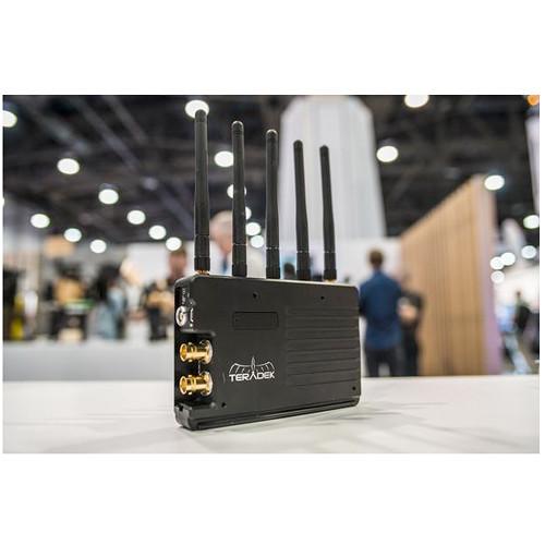 Teradek Bolt XT 3000 SDI HDMI Wireless TX RX Deluxe Kit with Panel Array Antenna