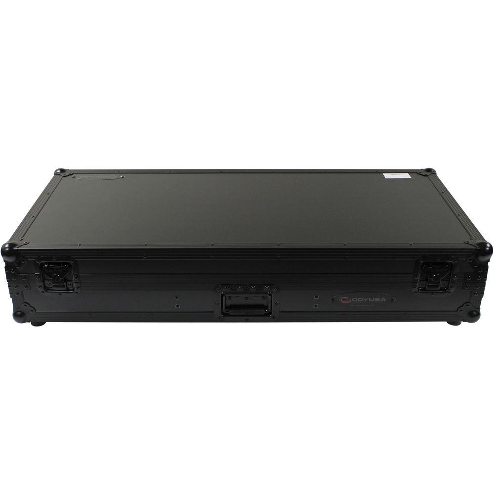 Odyssey Innovative Designs DJ Black Label Coffin for Two Large Format Tabletop CD Media Players & Mixer with Wheels & Extra Deep Rear Cable Space