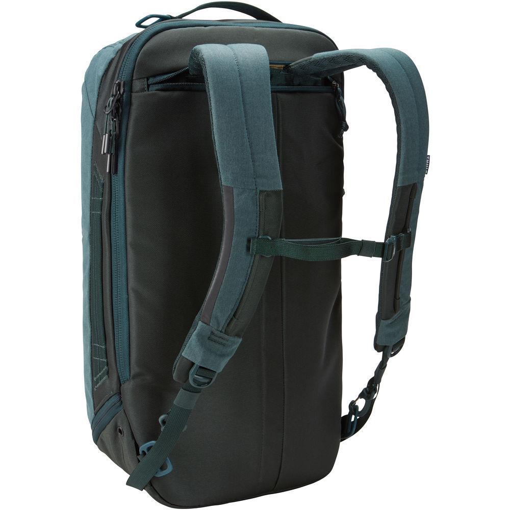 Thule Vea 21L Backpack