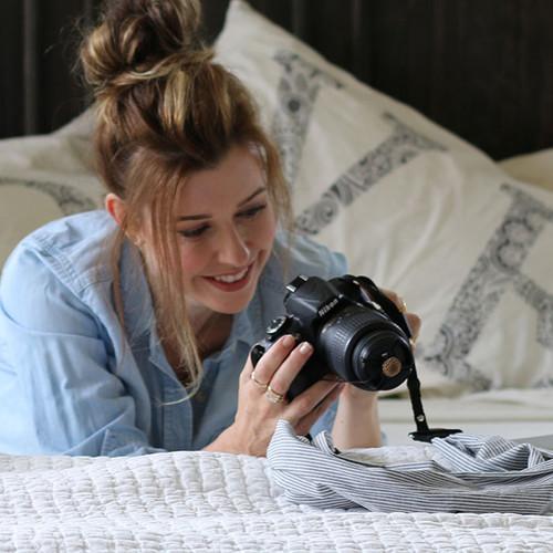 Capturing Couture Dahlia Cap Saver