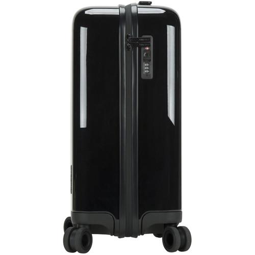 Incase Designs Corp NoviConnected 4-Wheel Travel Roller with USB-C Power