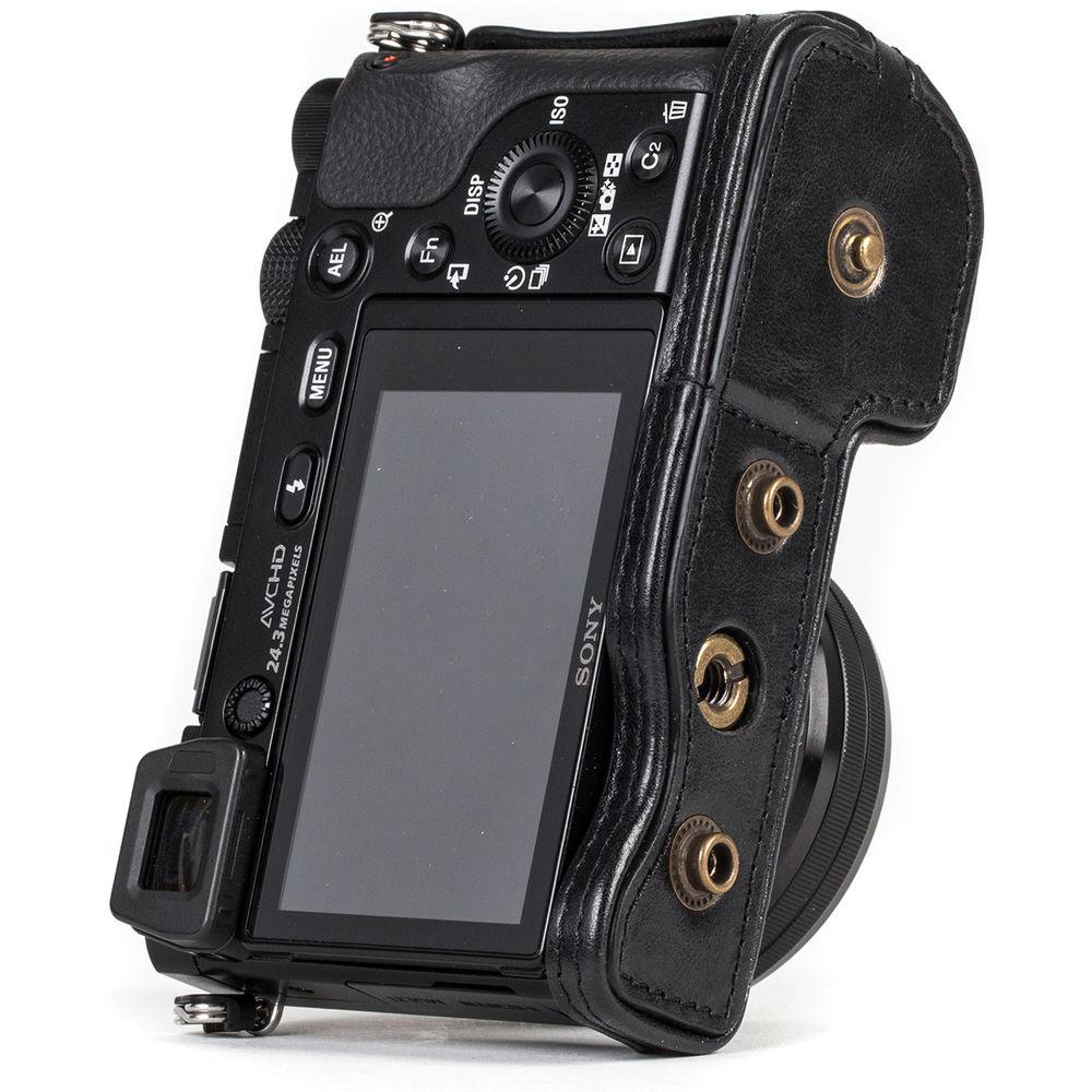 MegaGear Ever Ready Case for Sony a6500 with 16-50mm Lens