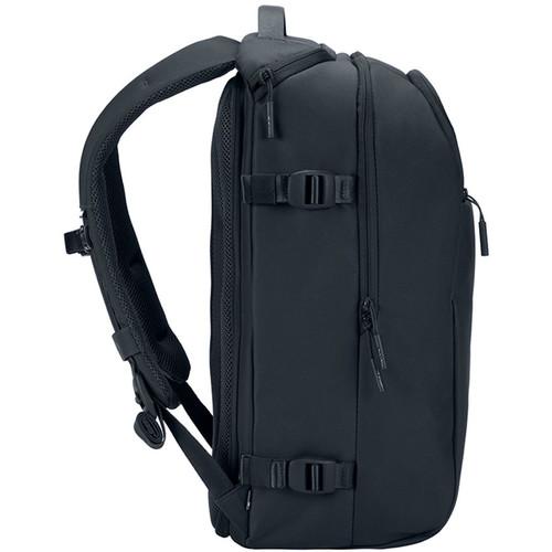Incase Designs Corp DSLR Pro Pack Camera Backpack