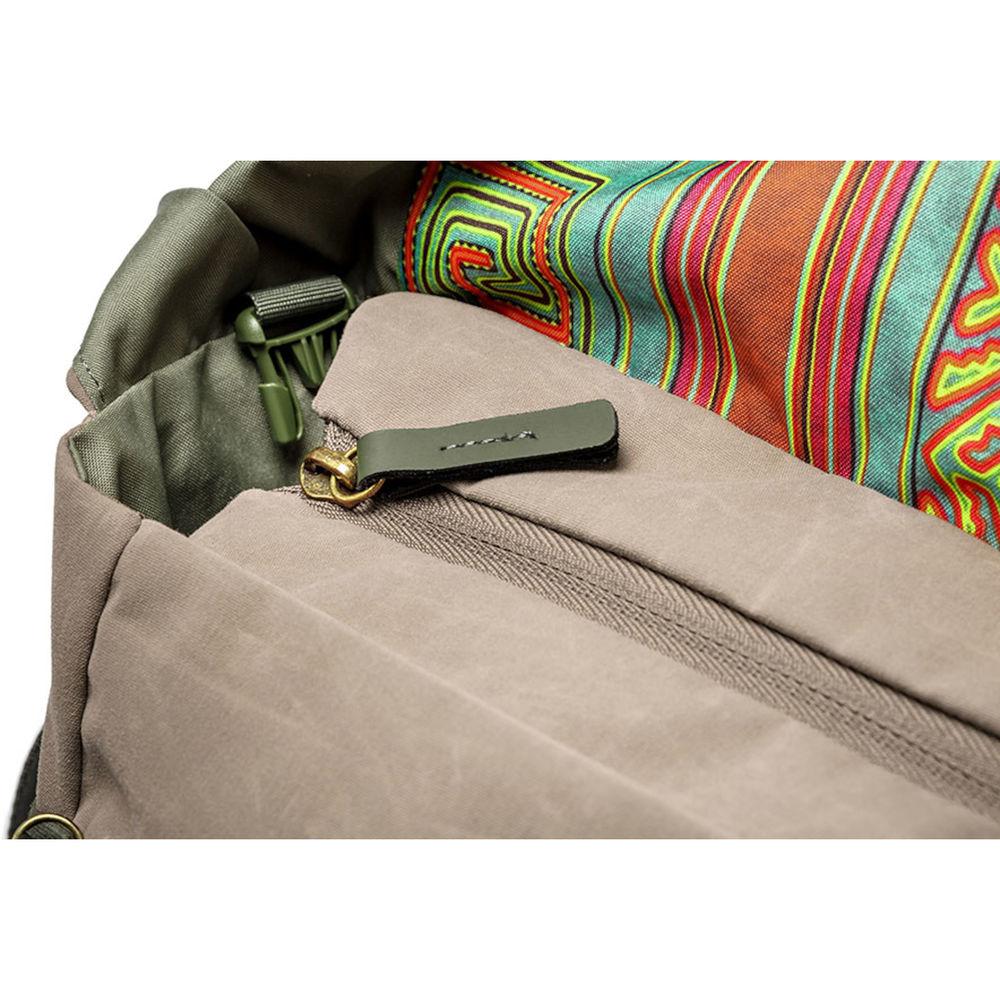 National Geographic NG Rain Forest Camera and Laptop Backpack