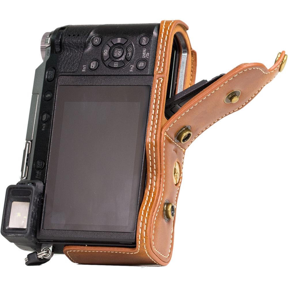MegaGear MG998 Ever Ready Leather Case with Bottom Opening for LUMIX GX85 14-140mm