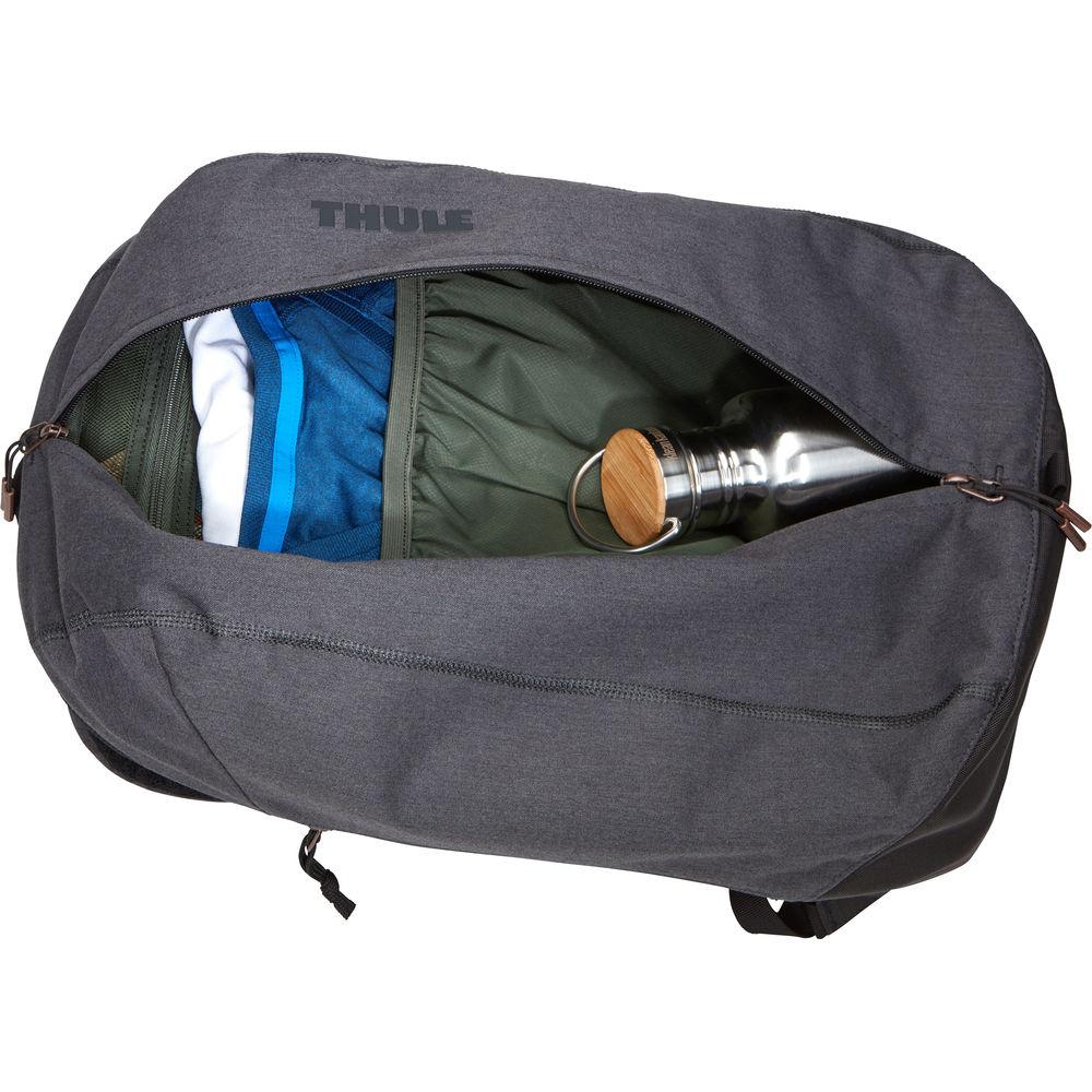 Thule Vea 17L Backpack