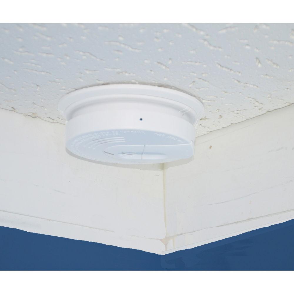 Bush Baby Stealth HD Wi-Fi Hardwired Smoke Detector with Front-View Camera