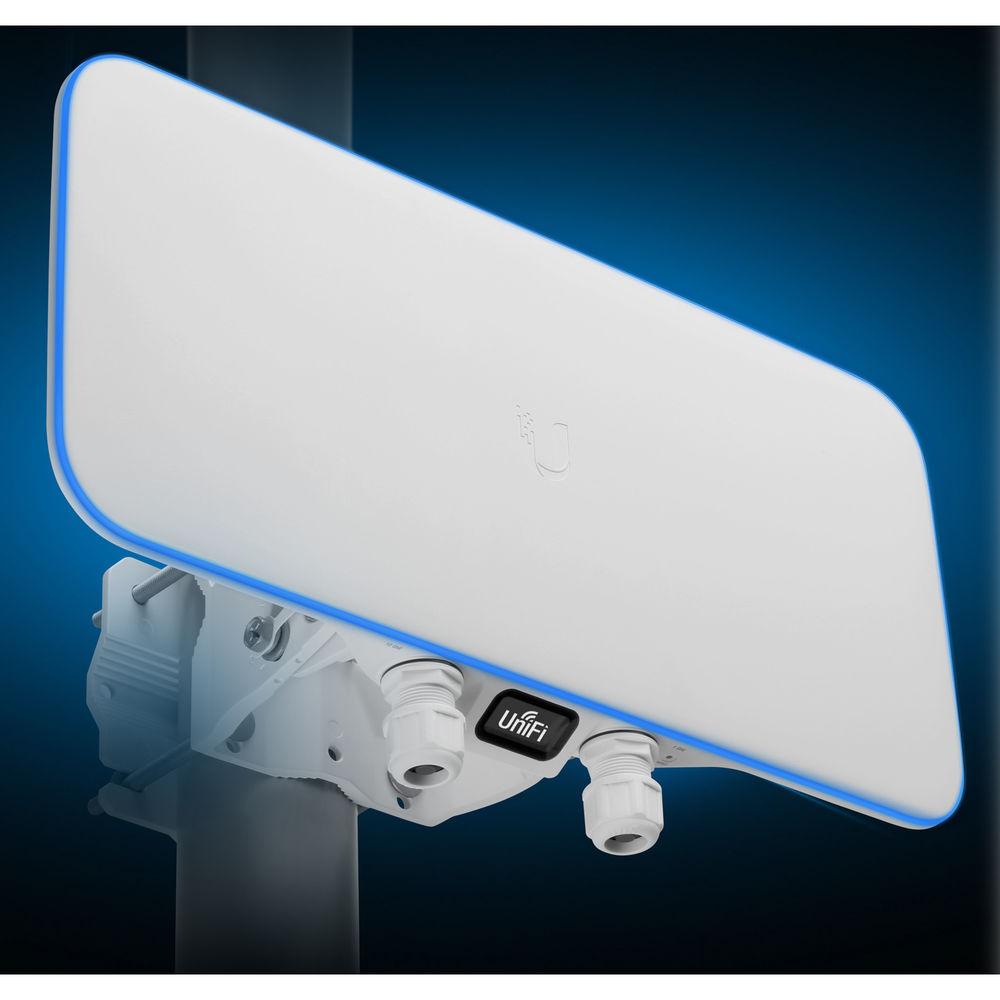 Ubiquiti Networks Quad-Radio 802.11ac Wave 2 Access Point with Dedicated Security & Beamforming Antenna
