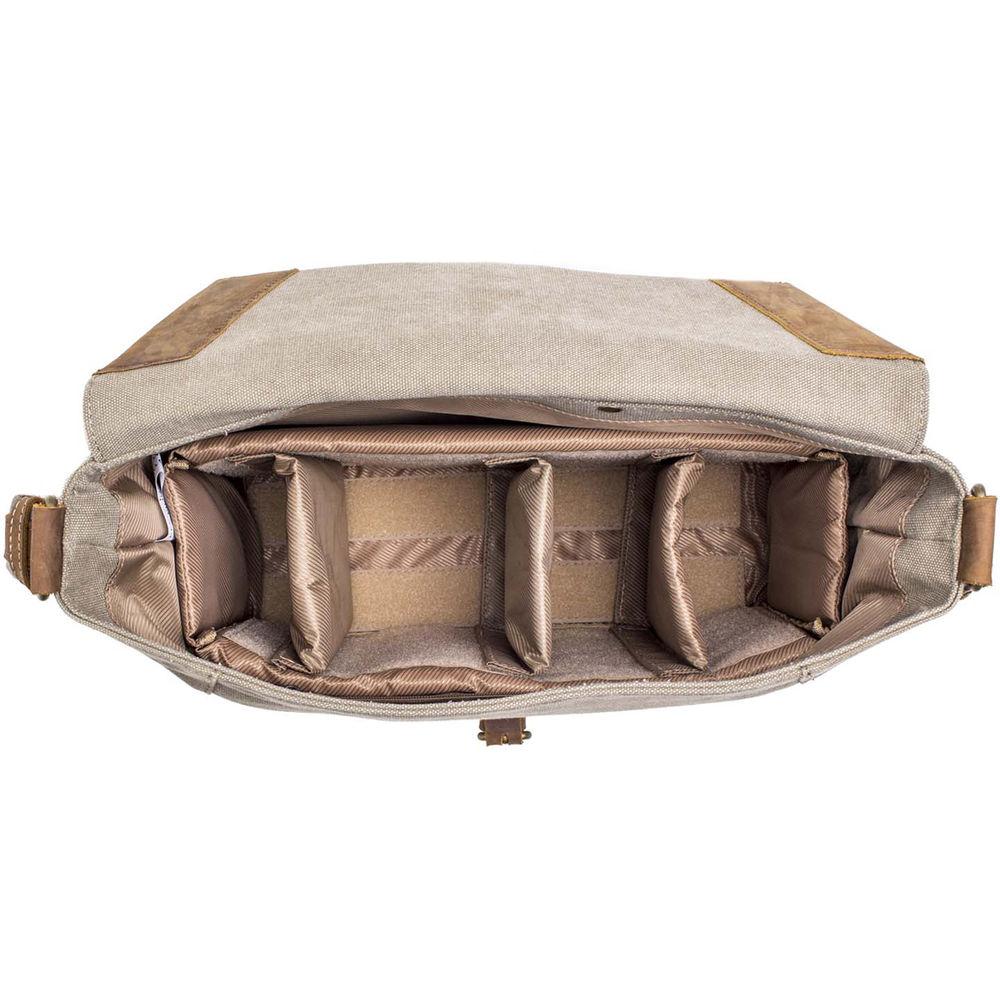 Kelly Moore Bag Pioneer Camera Bag