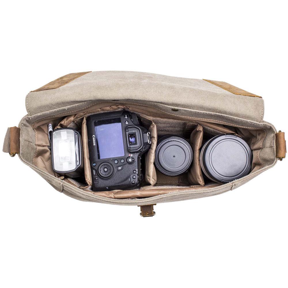 Kelly Moore Bag Pioneer Camera Bag