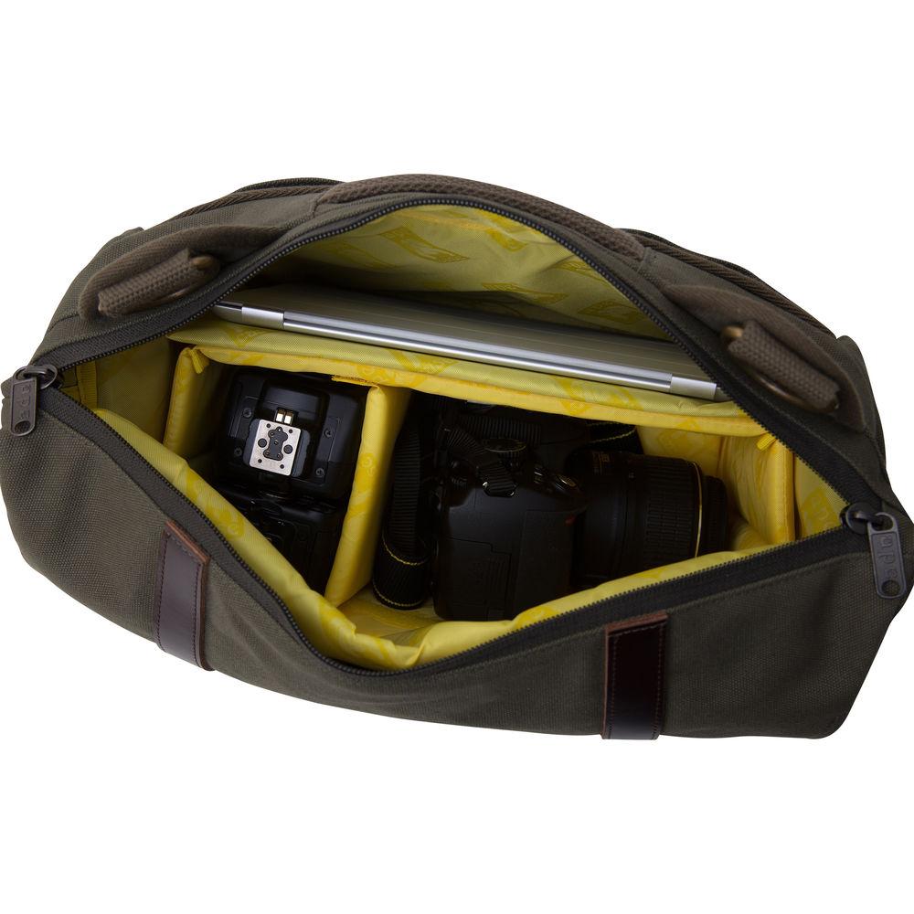 Ape Case ACTR500GN Traveler Series Camera Messenger Bag