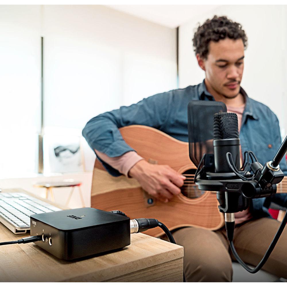 Rode Complete Studio Kit with AI-1 Audio Interface, NT1 Microphone, SMR Shockmount, and Cables