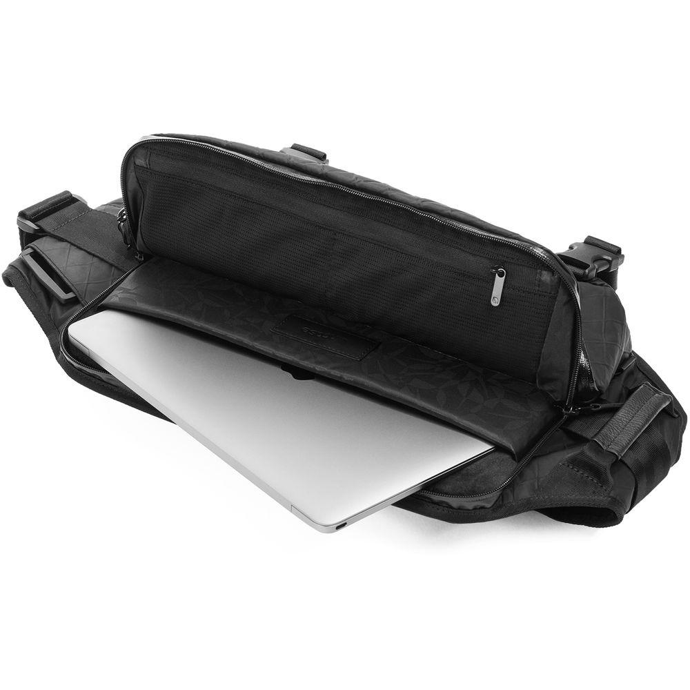 Incase Designs Corp Sling Pack