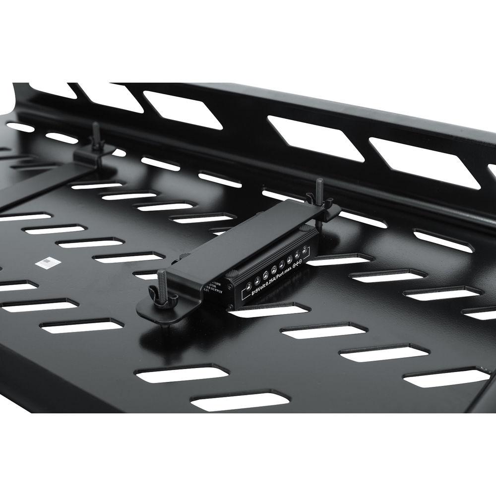 Gator Cases Aluminum Pedalboard with Carry Case