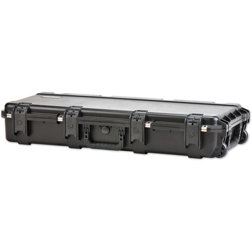 SKB iSeries 3614 35" AR Rifle Case