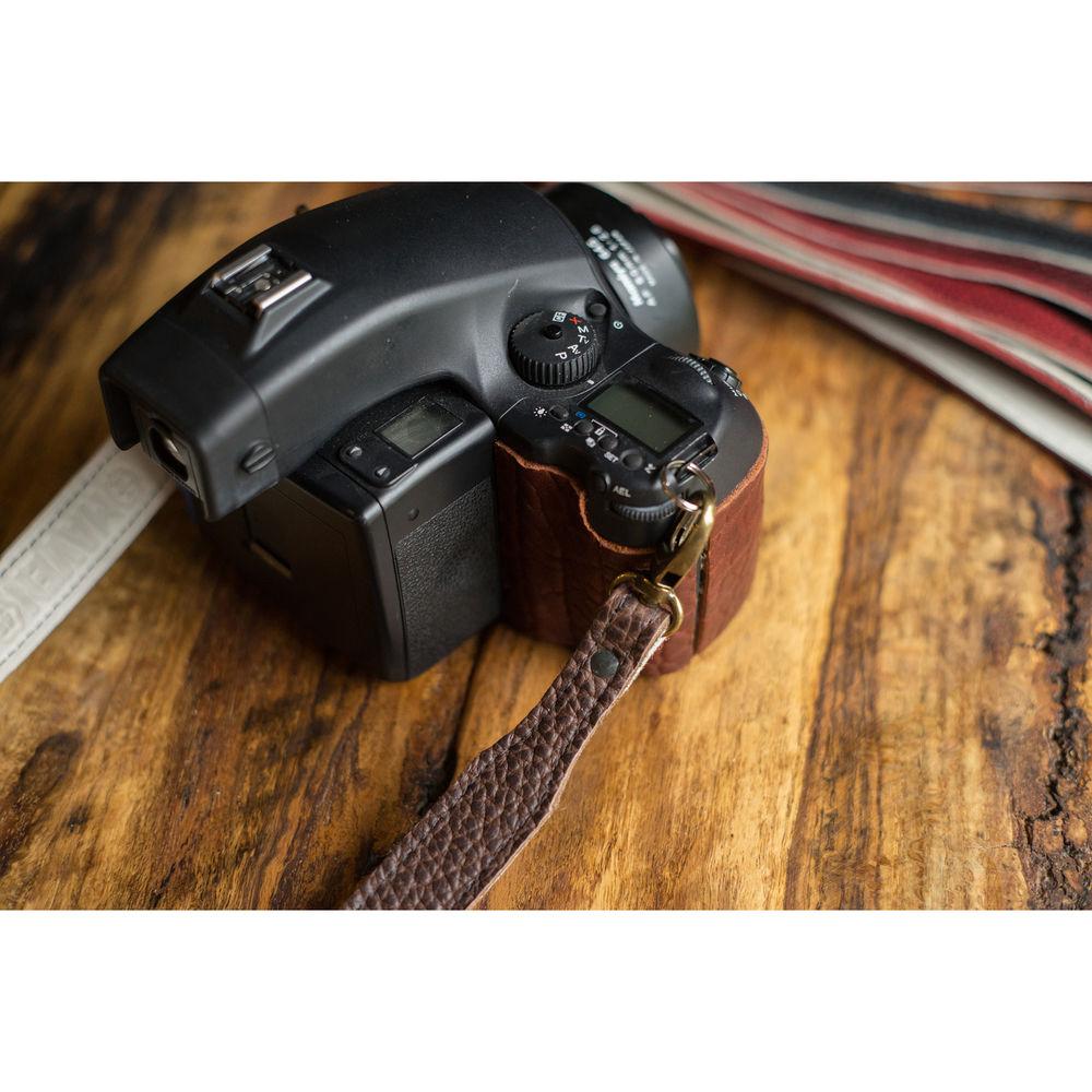 HoldFast Gear 46" Maven Classic American Bison Leather Camera Strap with Universal Clips