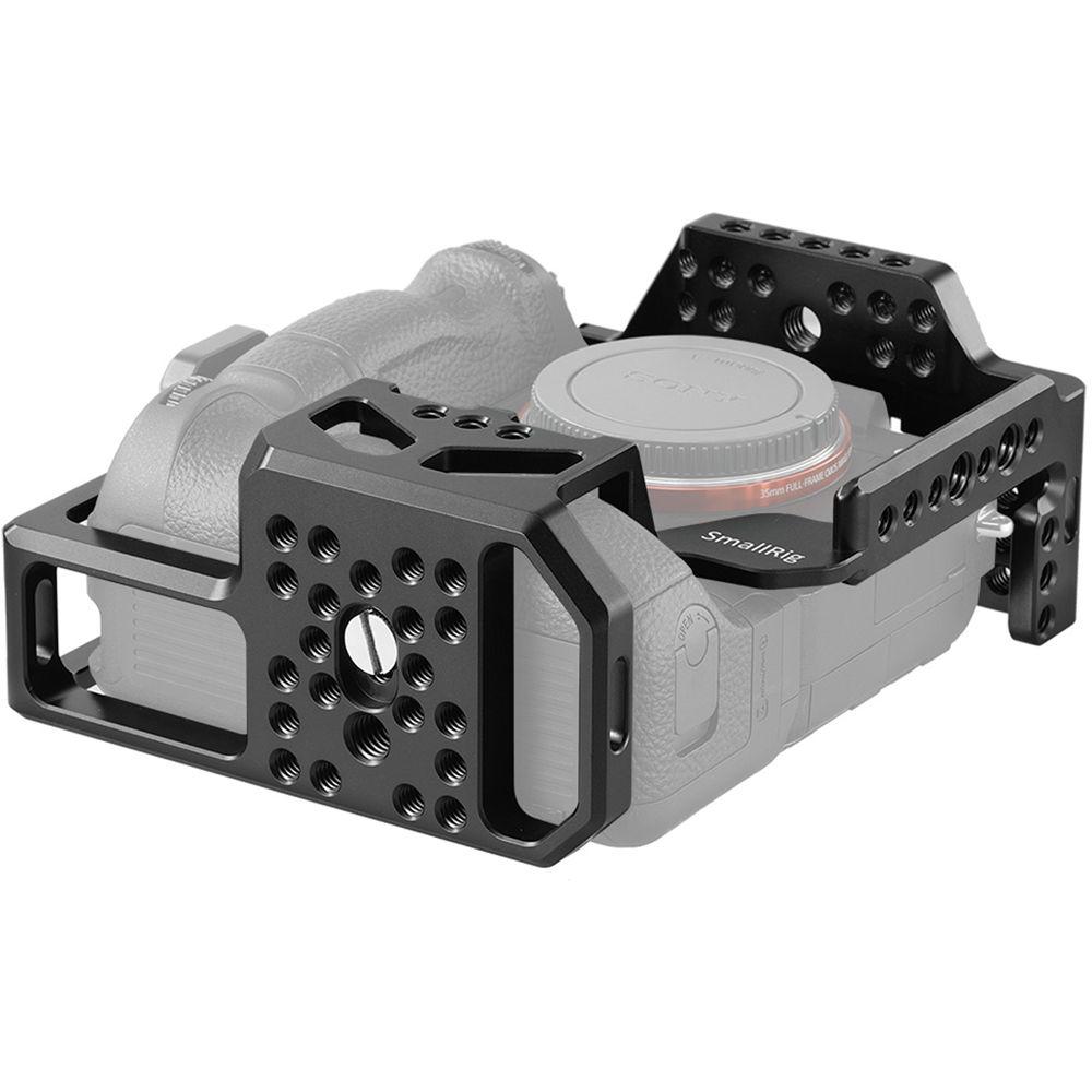 SmallRig Camera Cage for Sony a7R III, a7S III, a7 III with VG-C3EM Vertical Grip