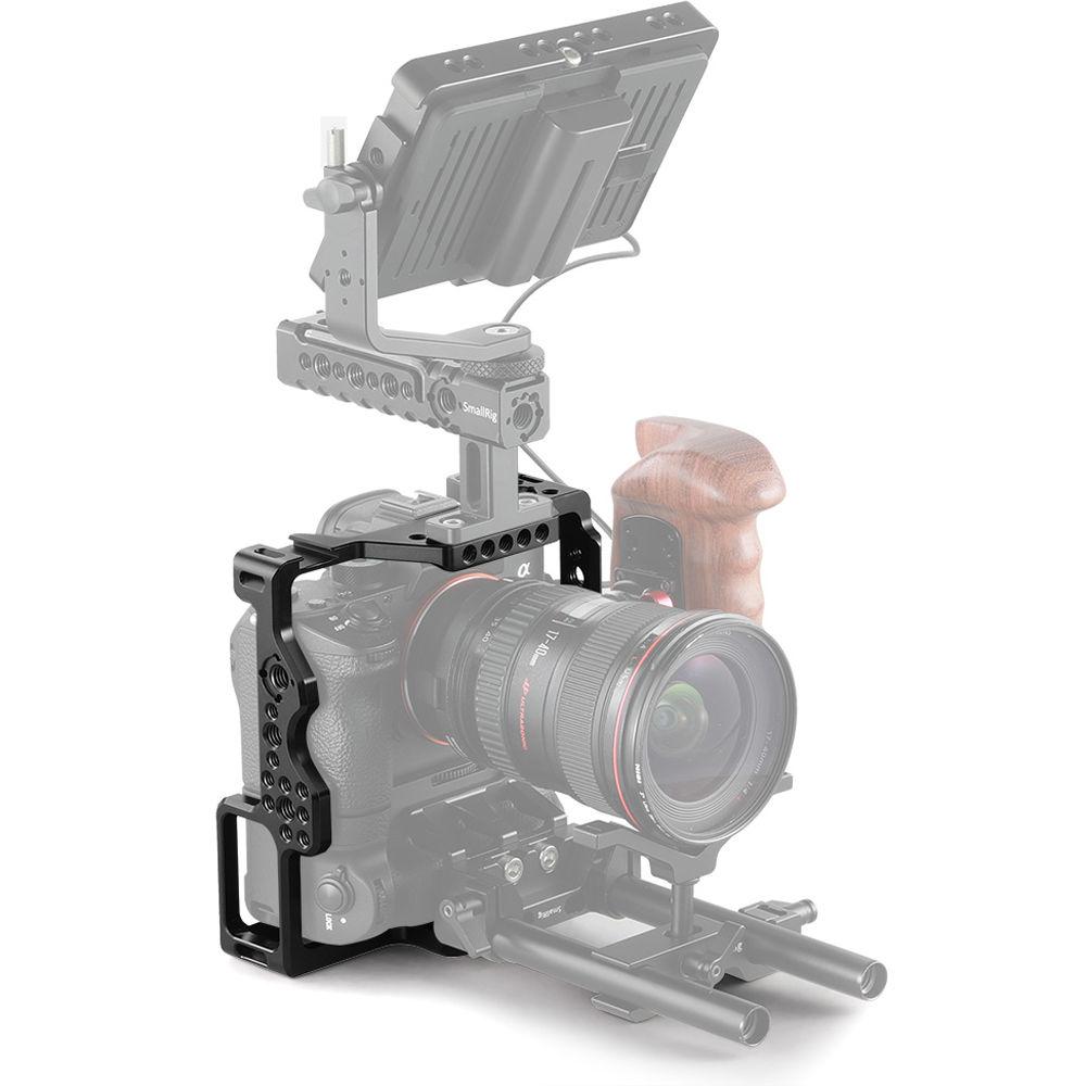 SmallRig Camera Cage for Sony a7R III, a7S III, a7 III with VG-C3EM Vertical Grip