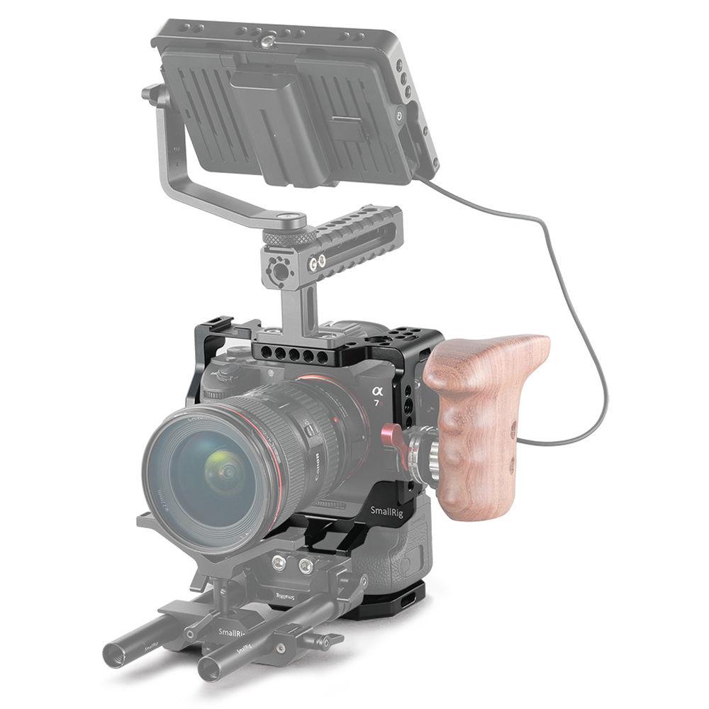 SmallRig Camera Cage for Sony a7R III, a7S III, a7 III with VG-C3EM Vertical Grip