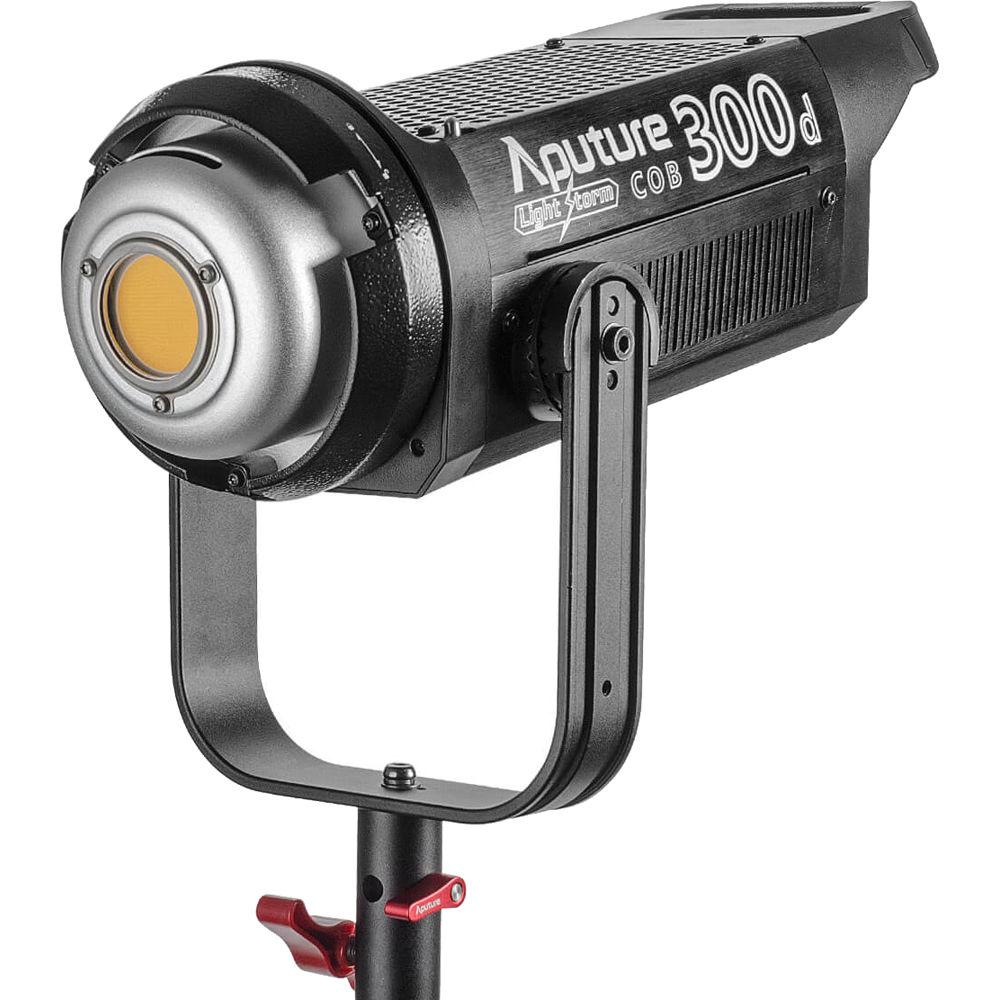 Aputure Light Storm C300d LED Light Kit with V-Mount Battery Plate