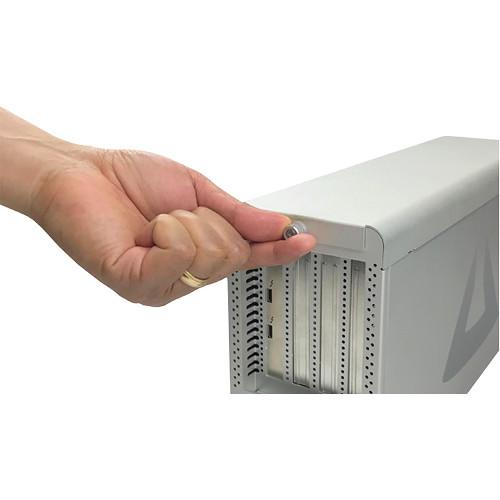 Magma ExpressBox 3T-V3 3-Slot Thunderbolt 3 to PCIe Expansion Chassis with Mac Pro Rackmount Kit