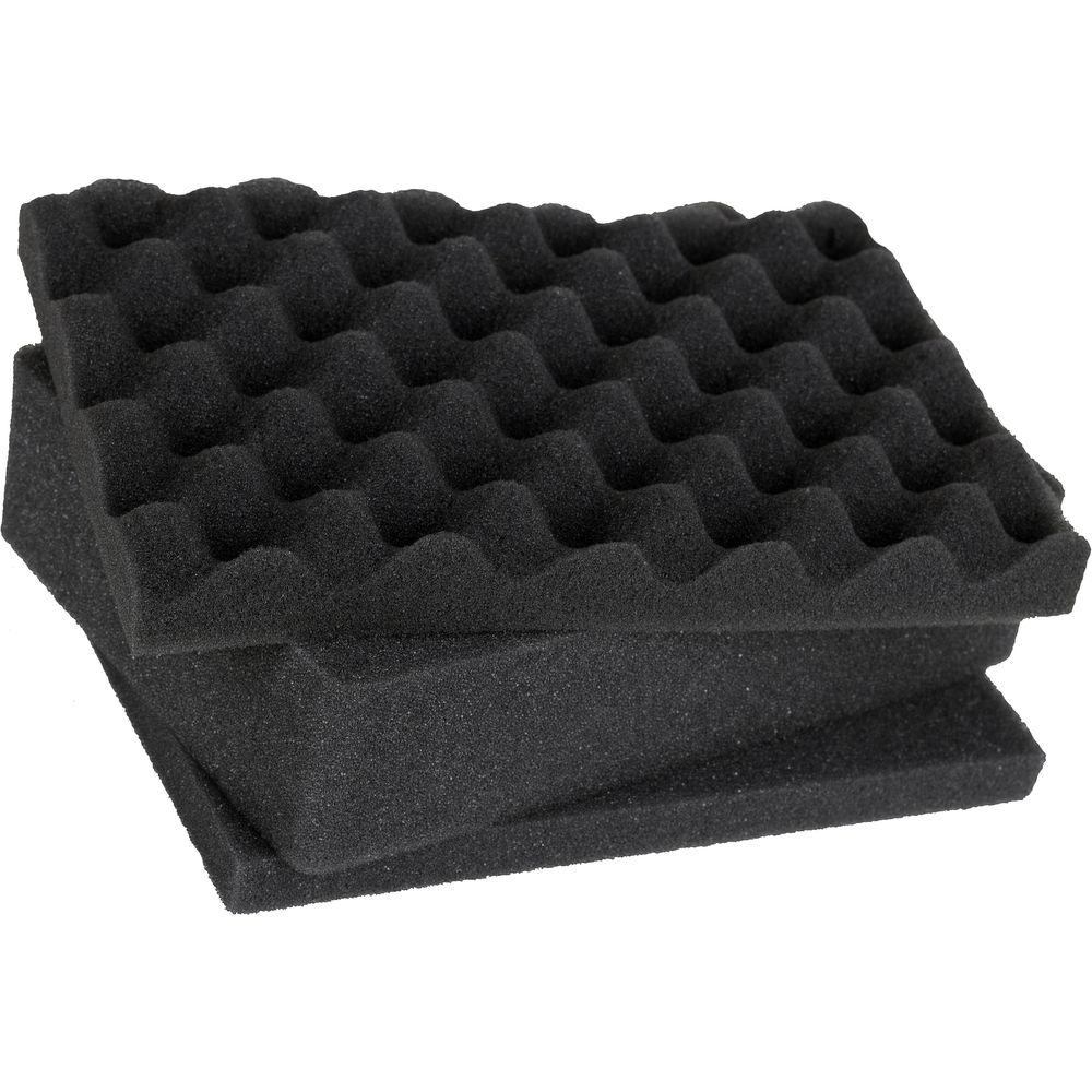 Seahorse 120 Protective Case with Foam and Metal Keyed Locks 