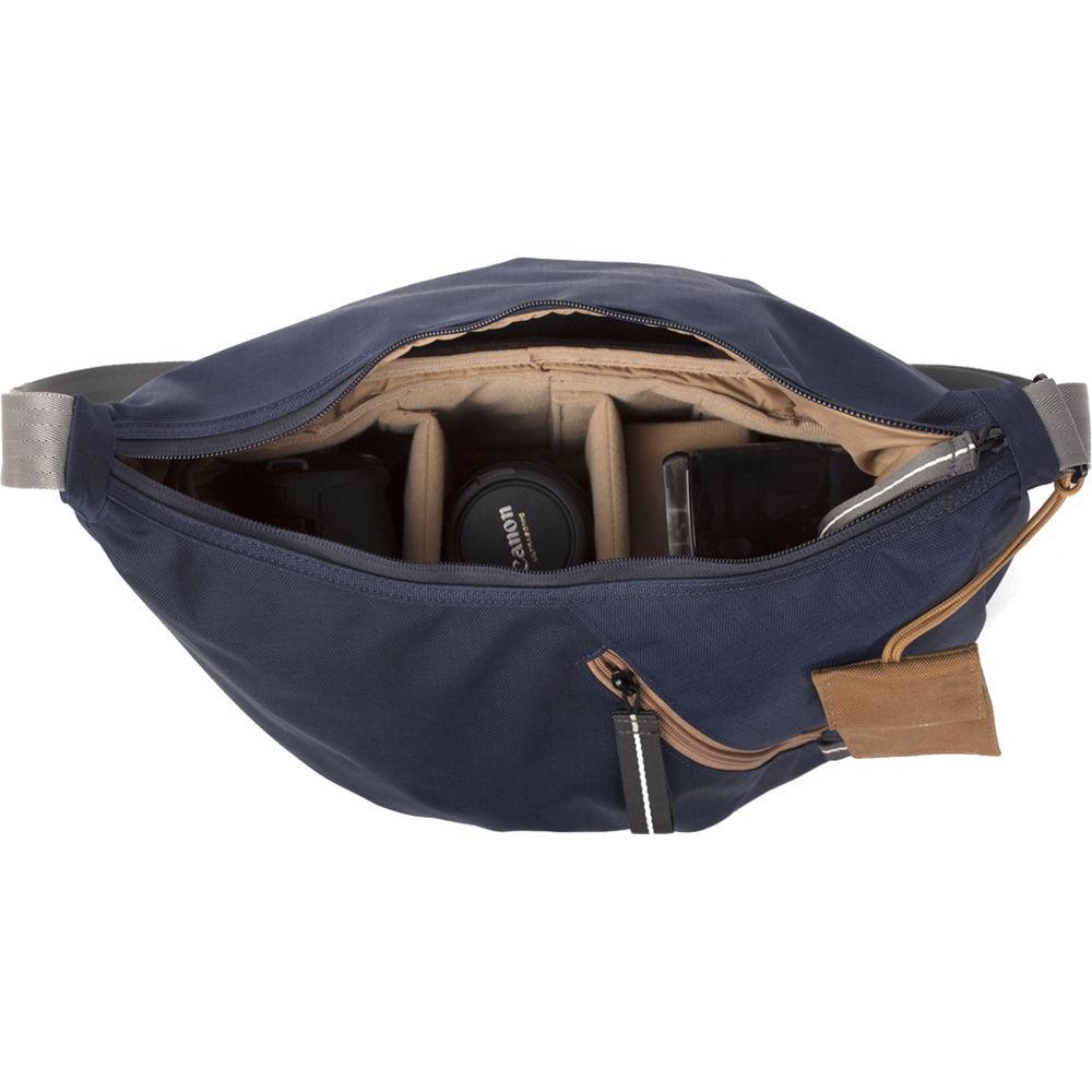 Crumpler Doozie Photo Hobo