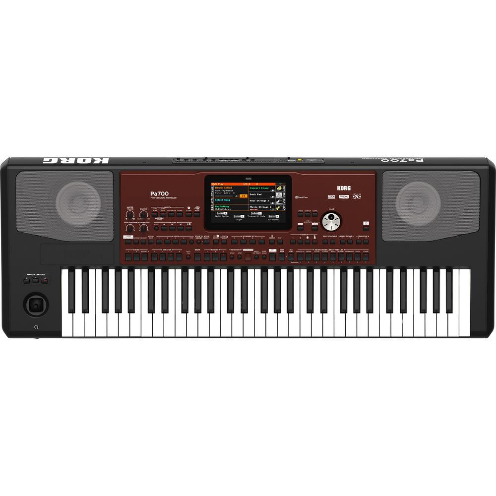 Korg Pa700 61-Key Professional Arranger with Touchscreen and Speakers