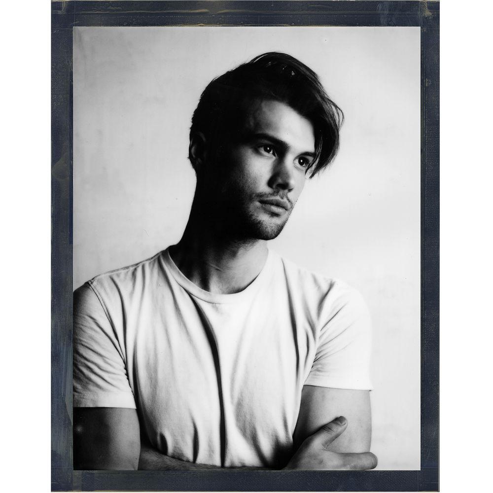 Polaroid Originals 8 x 10" Black & White Instant Film