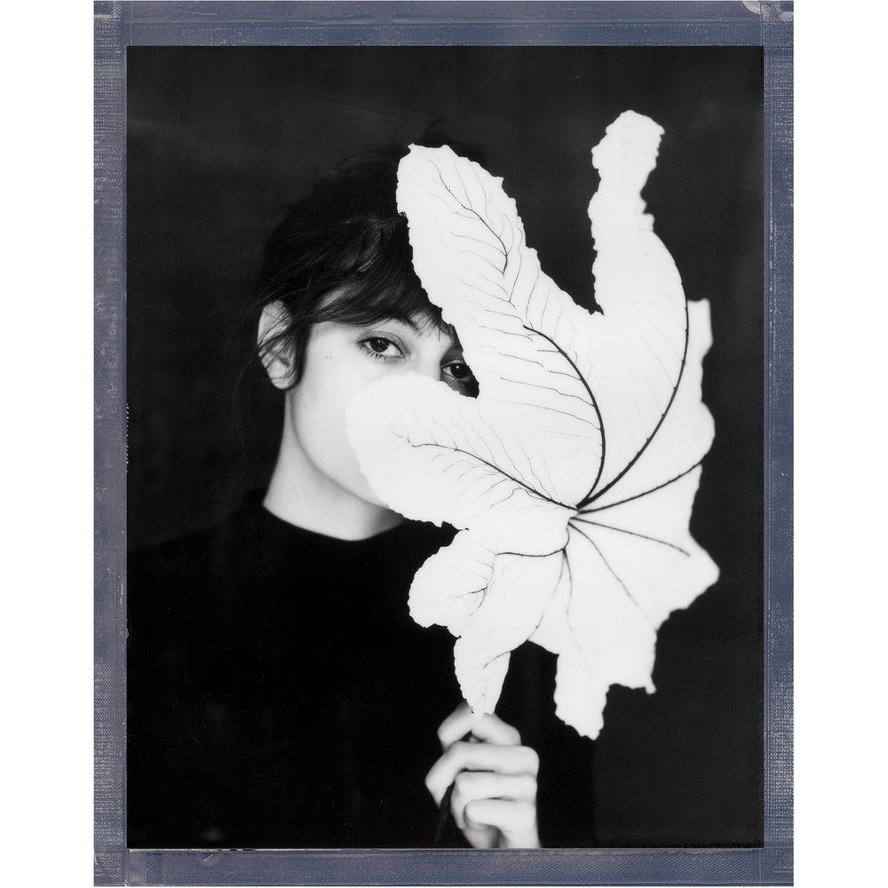 Polaroid Originals 8 x 10" Black & White Instant Film