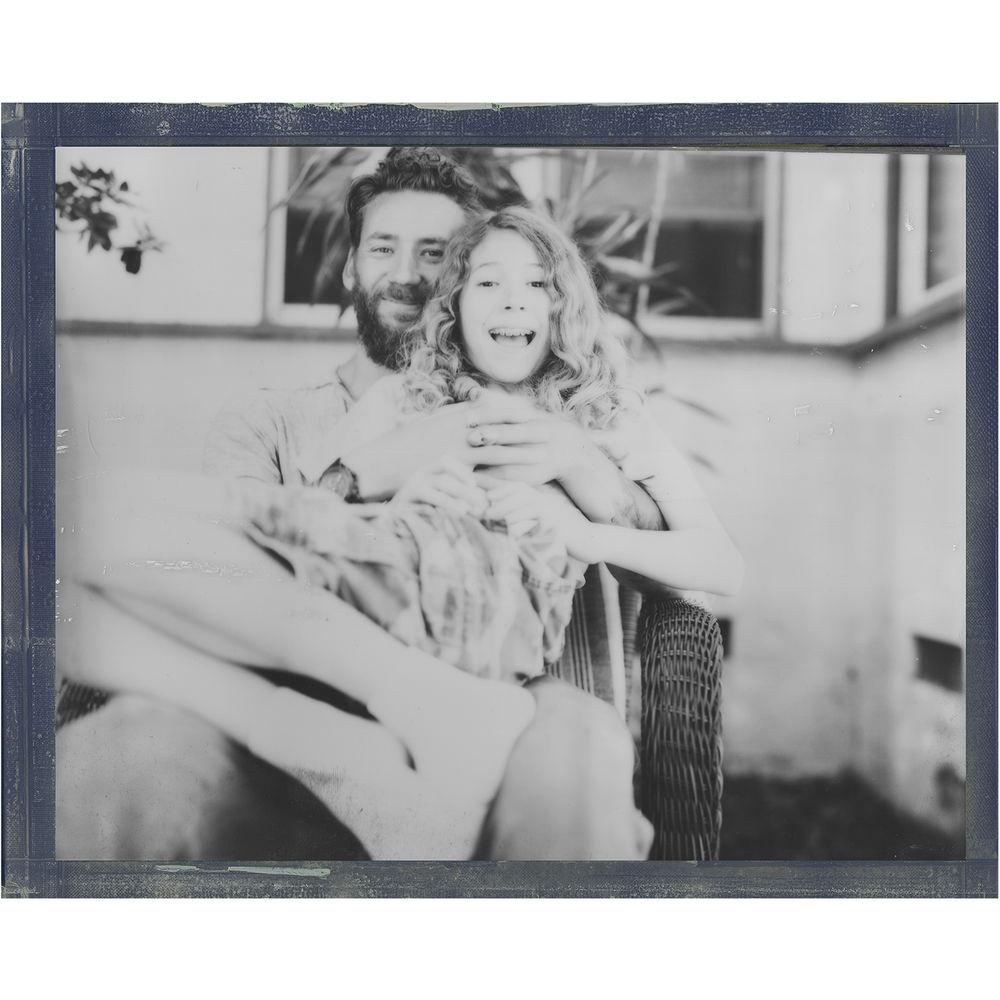 Polaroid Originals 8 x 10" Black & White Instant Film