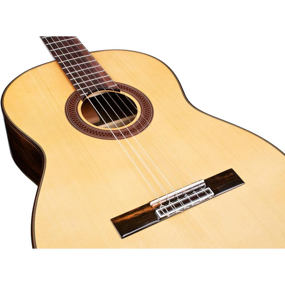 Cordoba C7 Iberia Series Nylon-String Classical Guitar