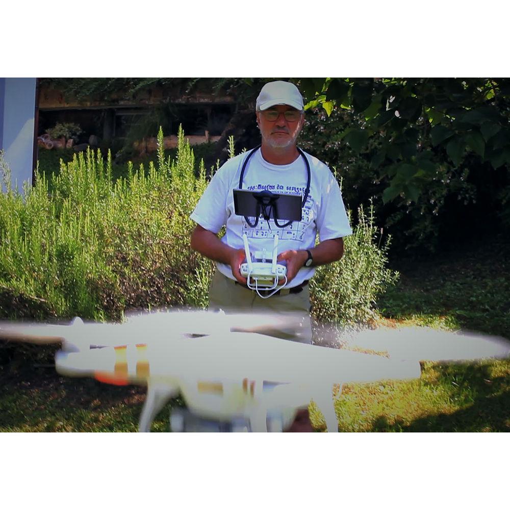 Tucano Sospendo Hands-Free Smartphone and Tablet Holder