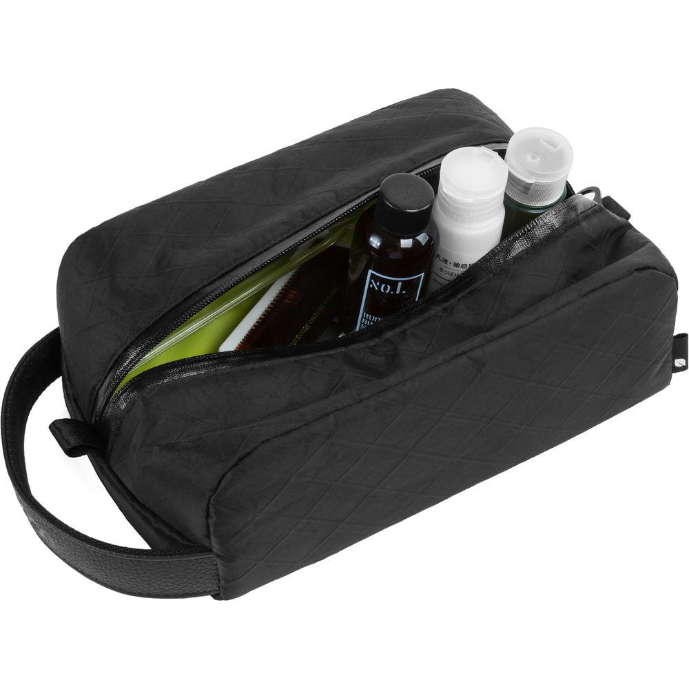 Incase Designs Corp EO Travel Dopp Kit