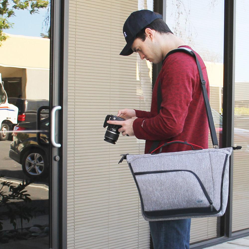 USA GEAR U Series Camera Messenger Bag