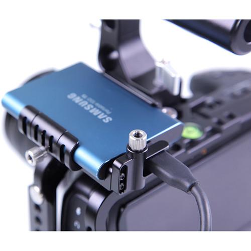 LanParte Clamp with Cold Shoe Mount for Samsung T5 SSD