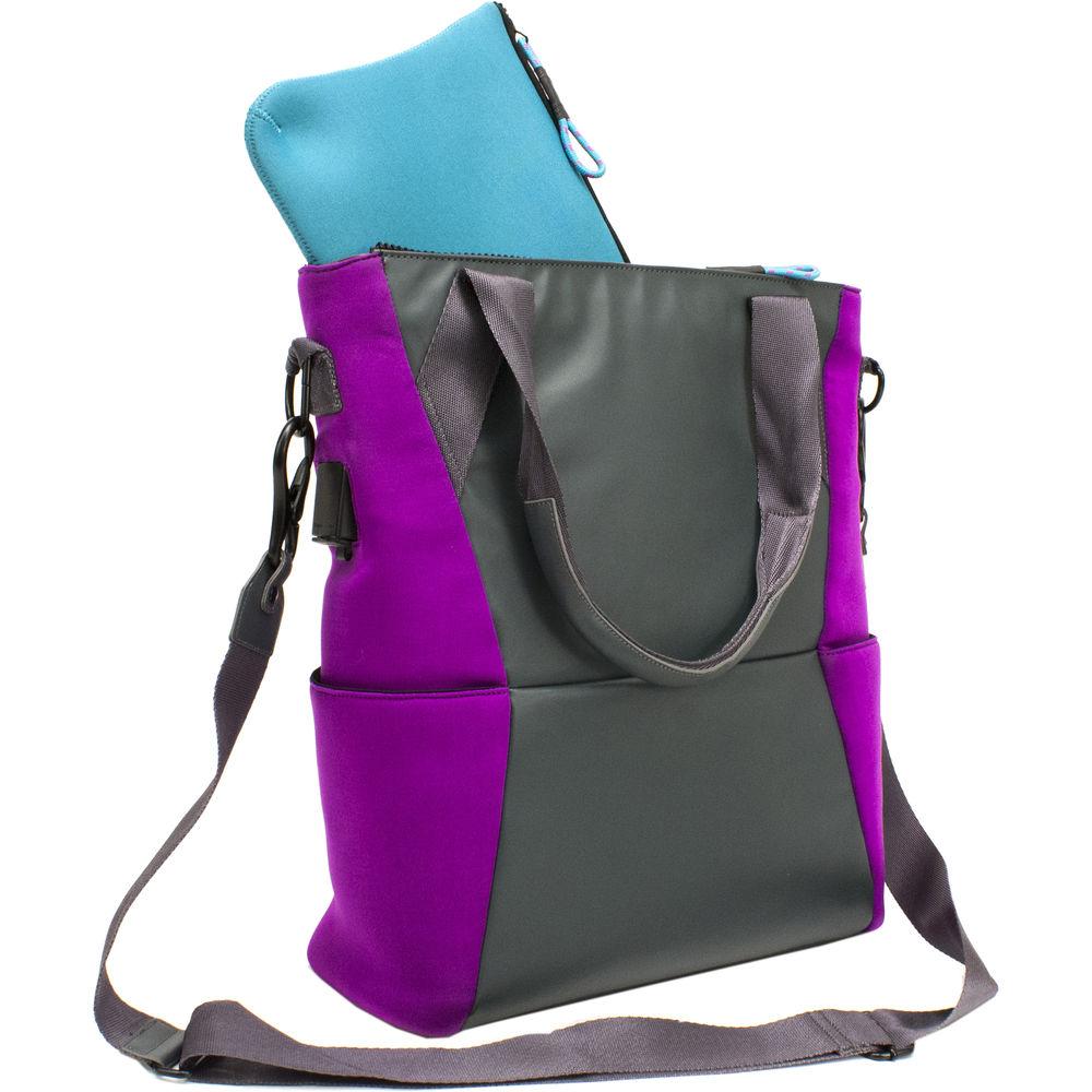 M-Edge Tech Tote with 6000 mAh Battery