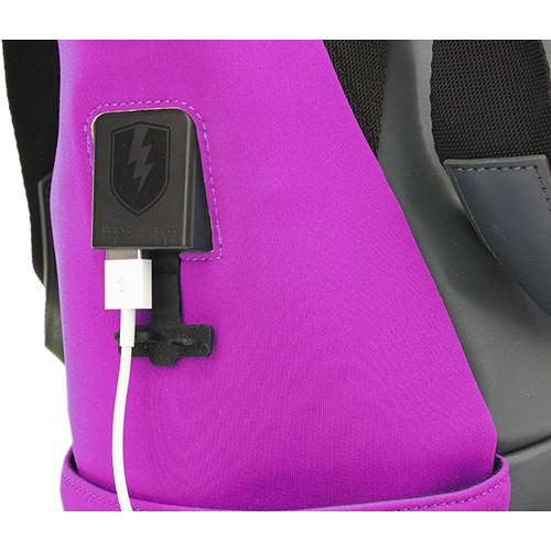 M-Edge Tech Tote with 6000 mAh Battery