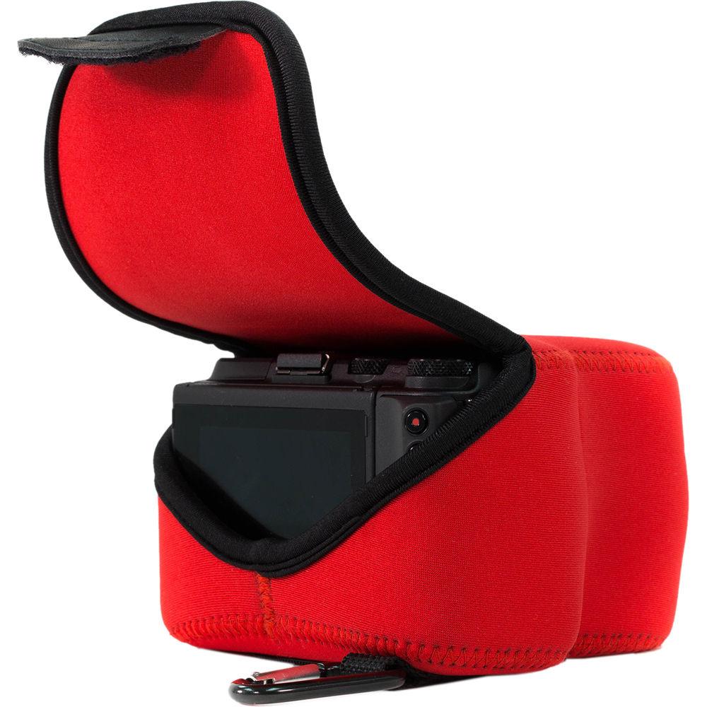 MegaGear MG869 Ultra Light Neoprene Case with Carabiner for Fujifilm X-T2 with 18-55mm