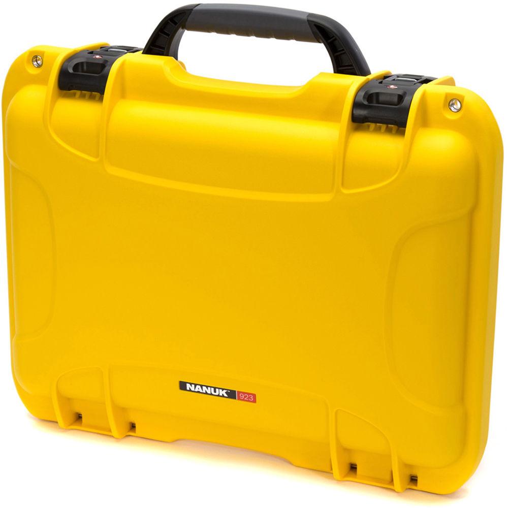 Nanuk 923 Protective Case with Padded Dividers
