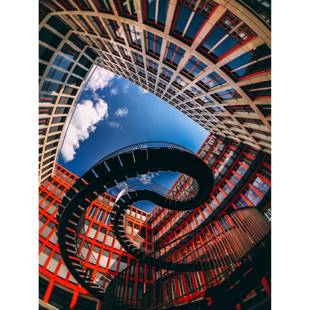 bitplay 0.32x Full-Frame Fisheye Lens