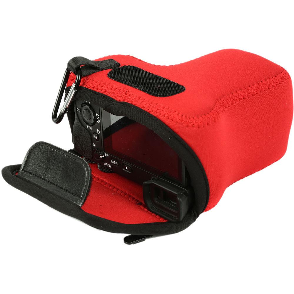 MegaGear MG1013 Ultra Light Neoprene Case with Carabiner for Sony a6500 with 16-70mm