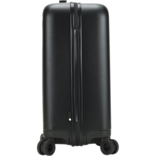 Incase Designs Corp NoviConnected 4-Wheel Travel Roller with USB-C Power